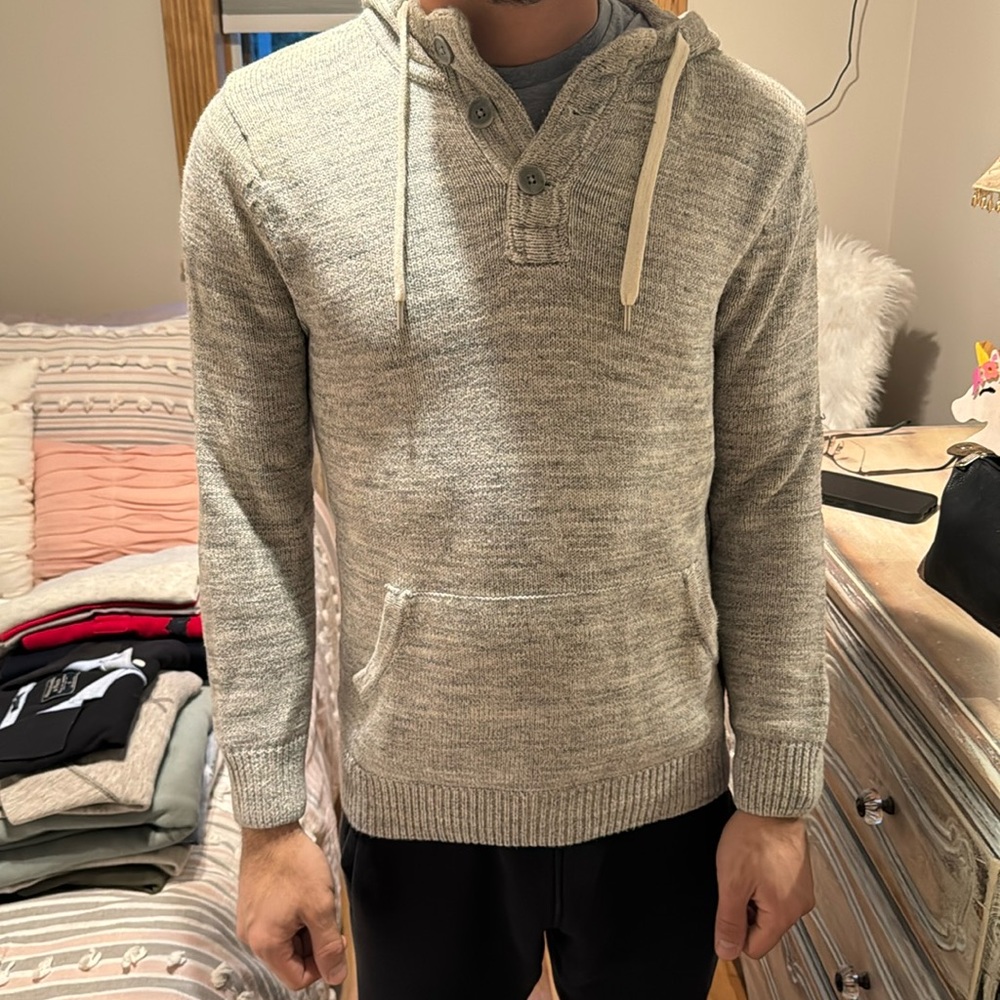 Grey sweater with hoodie